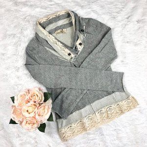 Gimmicks by BKE- Grey Cardigan- Sz. Large